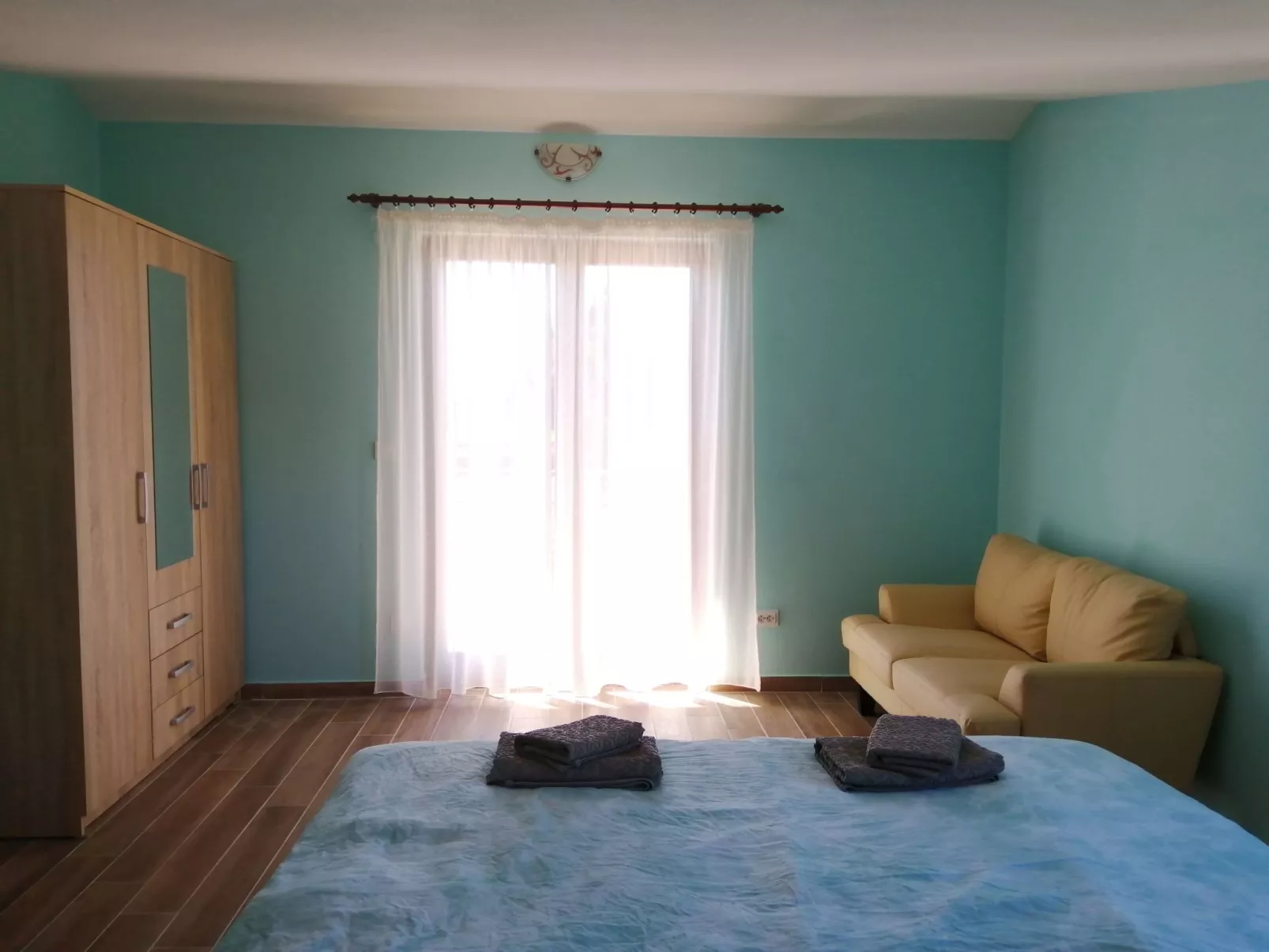 Apartment mit drei Schlafzimmern und Meerblick-Dedans