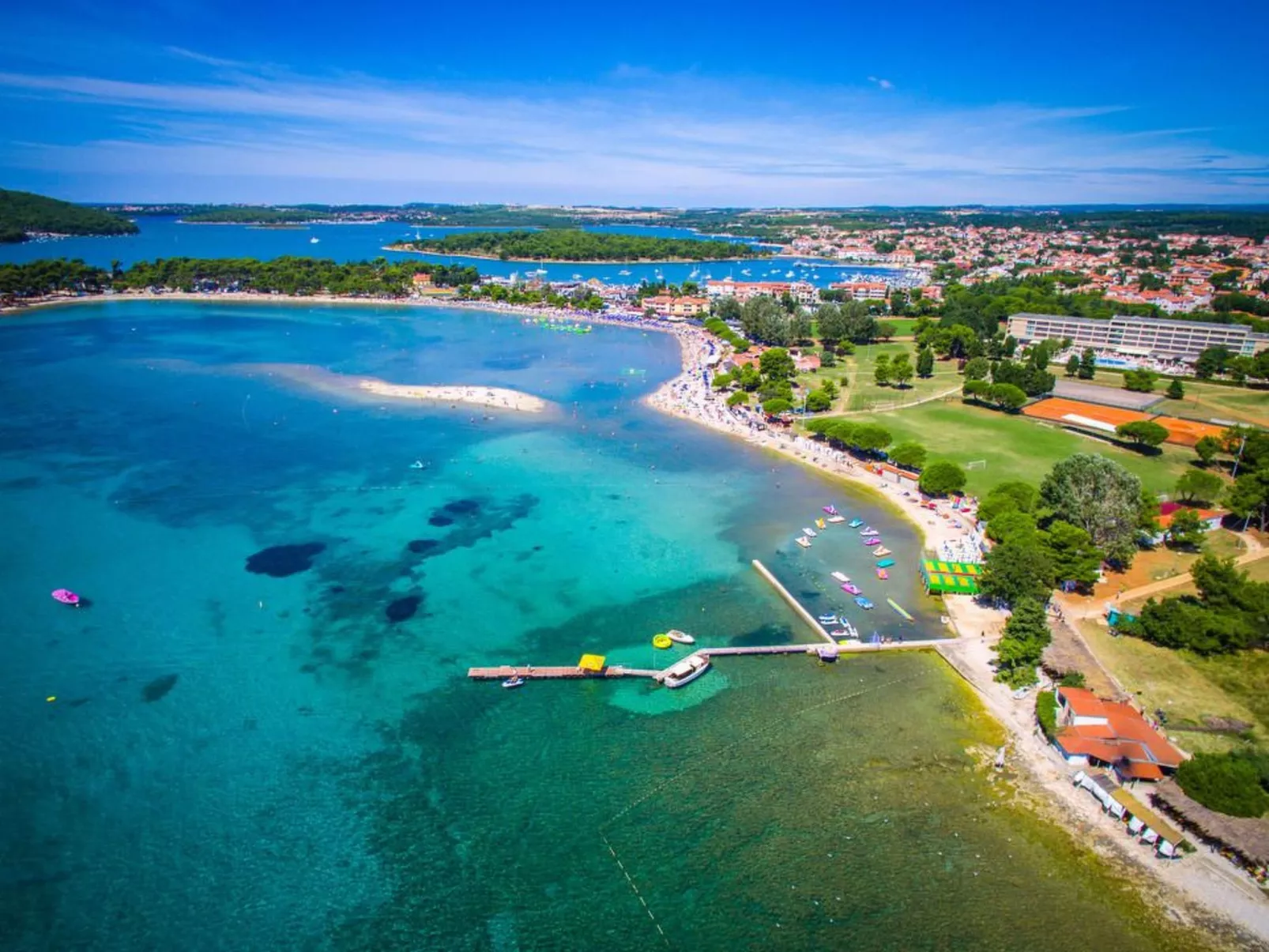 In Medulin mit Privatparkplatz-Outside