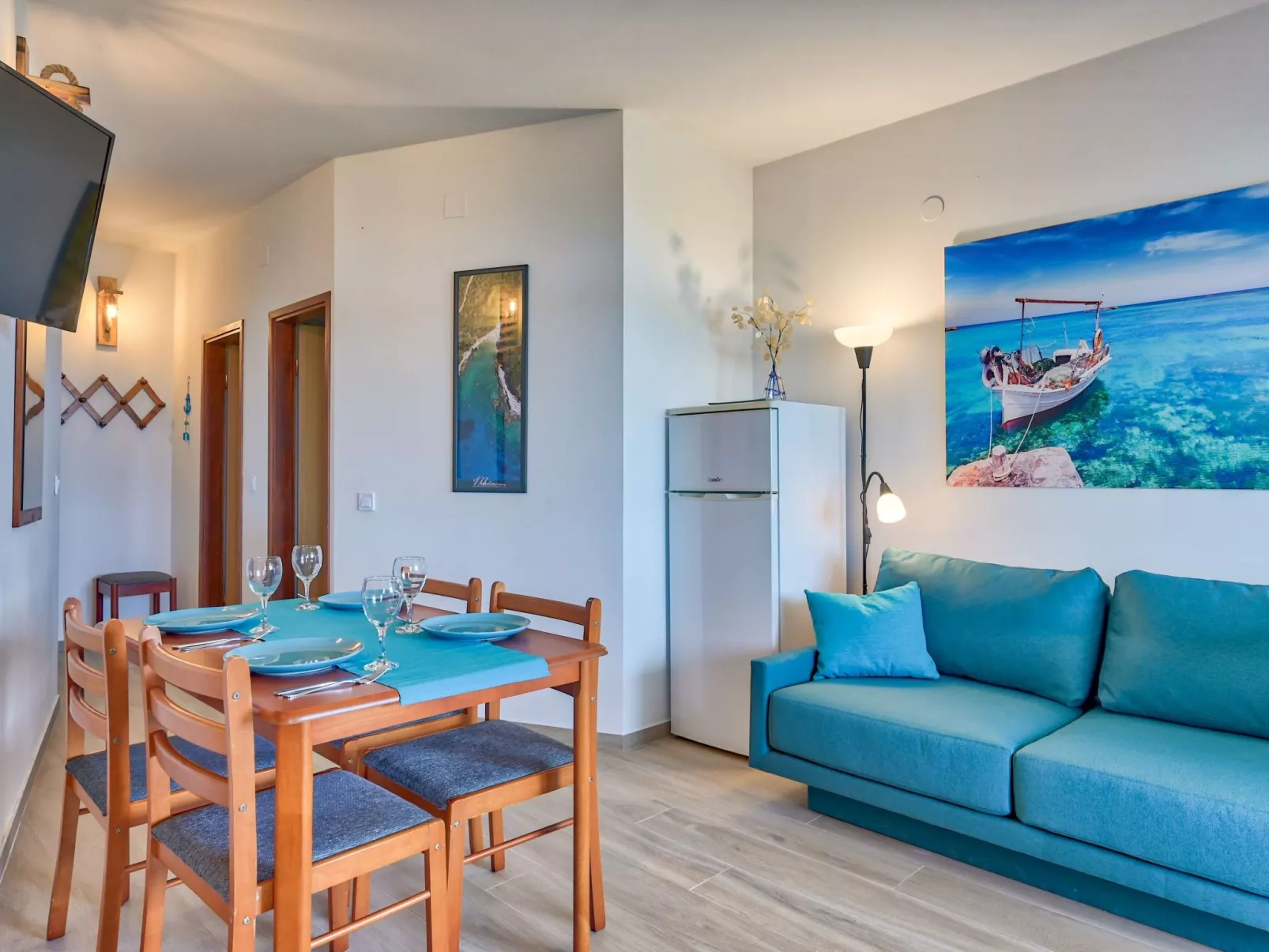 Direkt am Strand-Drinnen