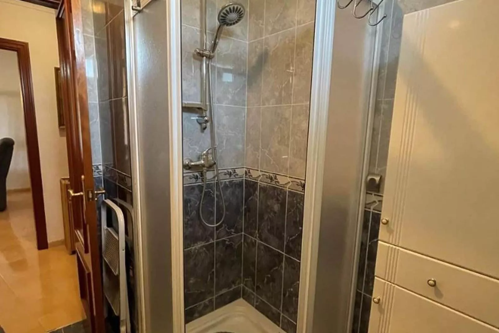 Costa Hollandia-Badezimmer