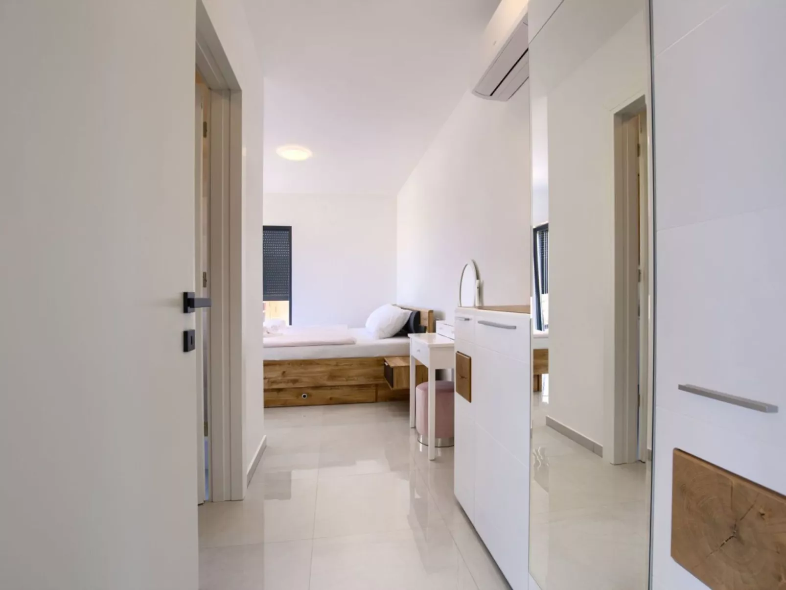 Villa Delfin mit Pool-Dedans