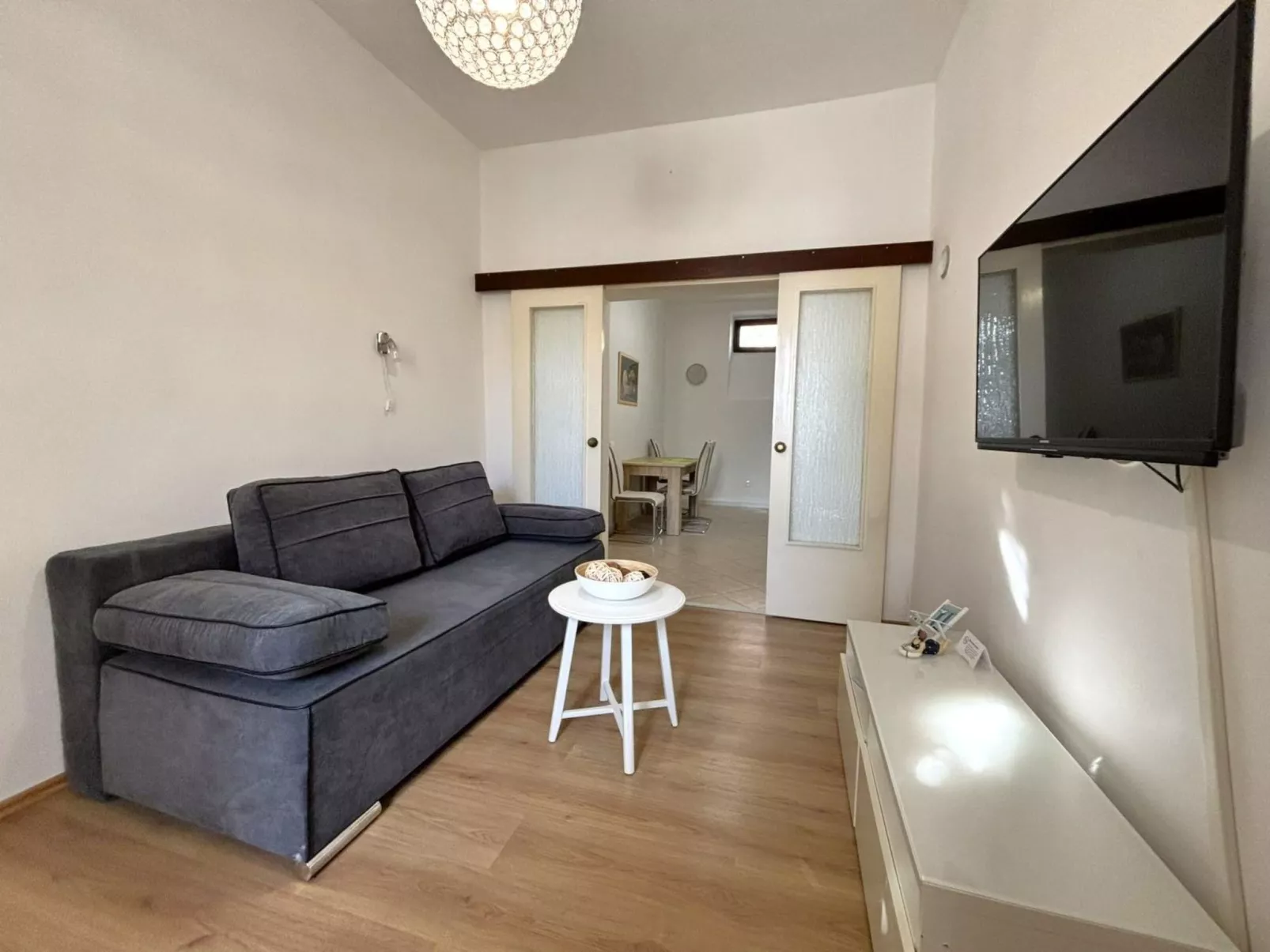 Schönes Appartement mit Terrasse-Inside