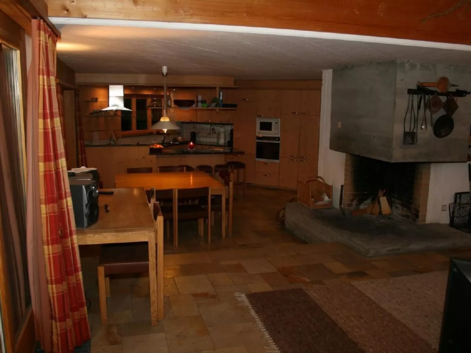 Haus Basilisk-Dedans