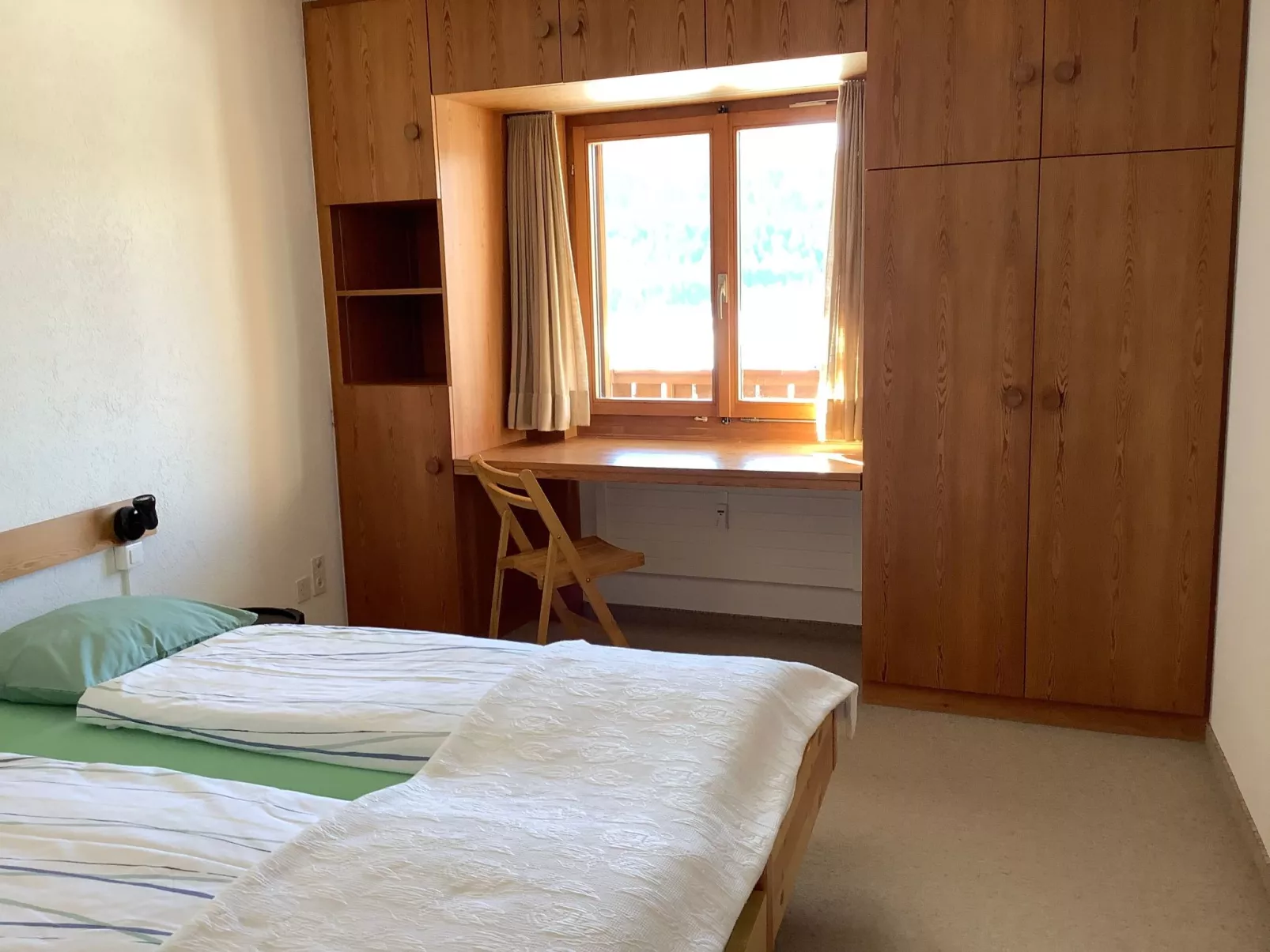 Chesa Auicula-Inside