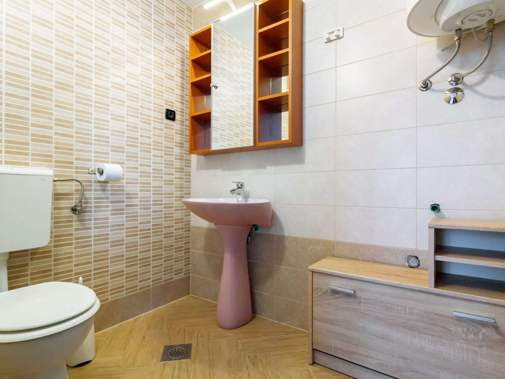 In der Nähe des Meeres, schöne und moderne Wohnung-Drinnen