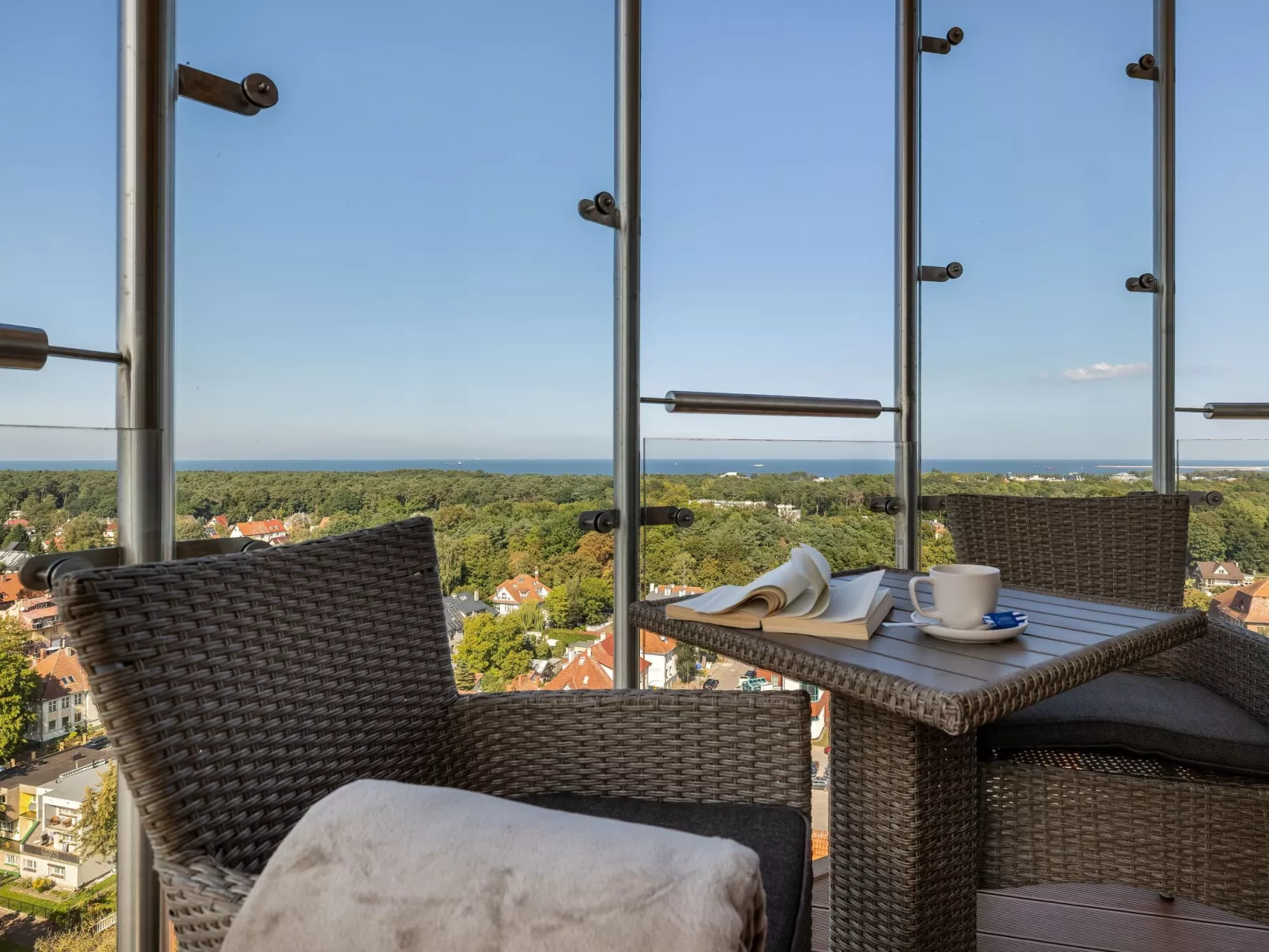 "Platan Tower 114" - Image-tags.info