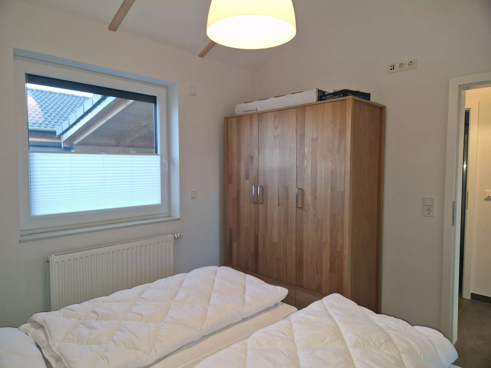 G28 Eingezäuntes Ferienhaus mit Infrarotkabine-Drinnen