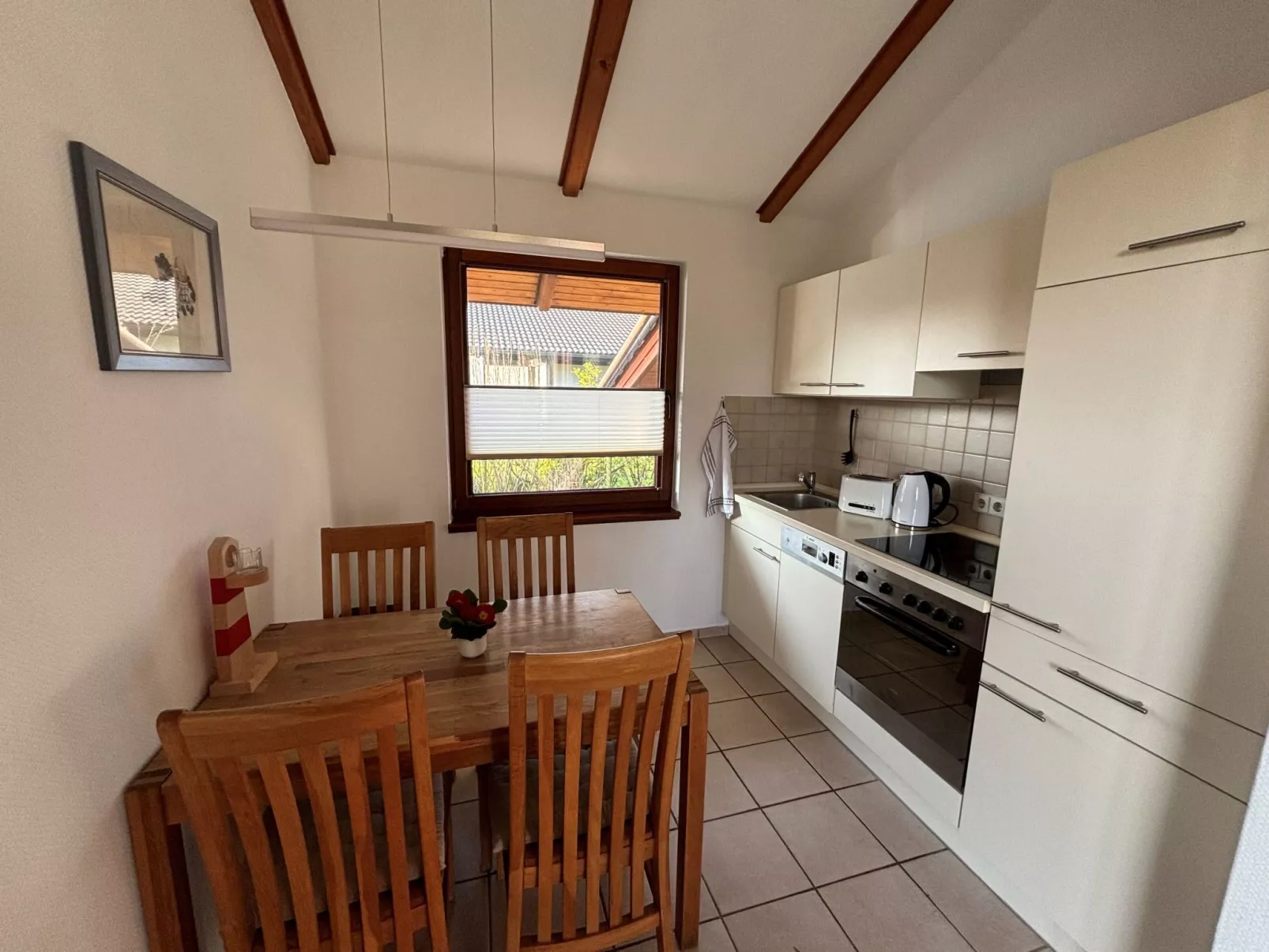 J10 Eingefriedetes Ferienhaus in Eckwarderhörne