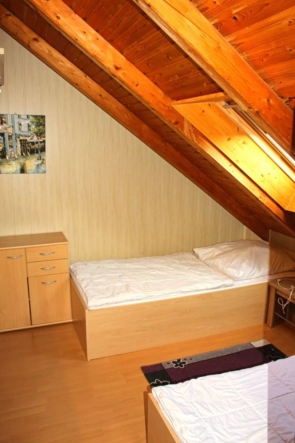 Geräumige Ferienwohnung in Burhave mit Grill, Garten und Pool-Drinnen