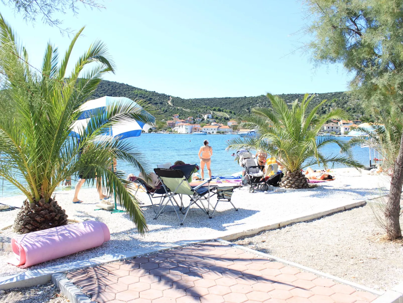 "Mango" direkt am Strand-Outside