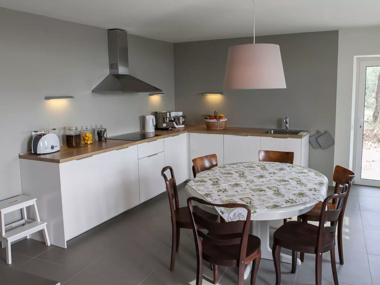 Villa Ella mit Infinity-Pool-Dedans