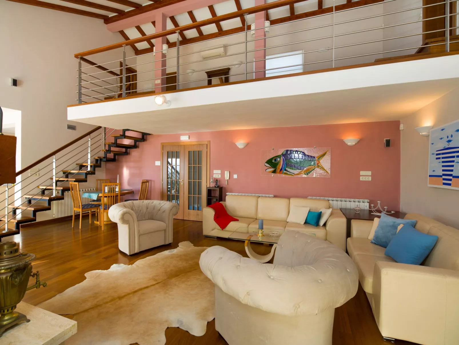 Ferienvilla mit Garten, Grill und Terrasse