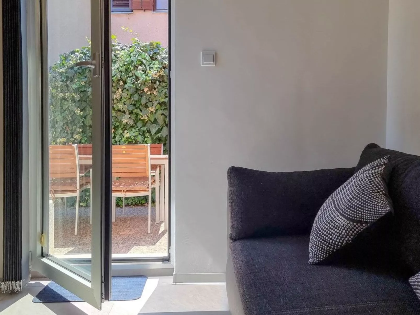 Wohnung "Niva B" mit Terrasse-Image-tags.info