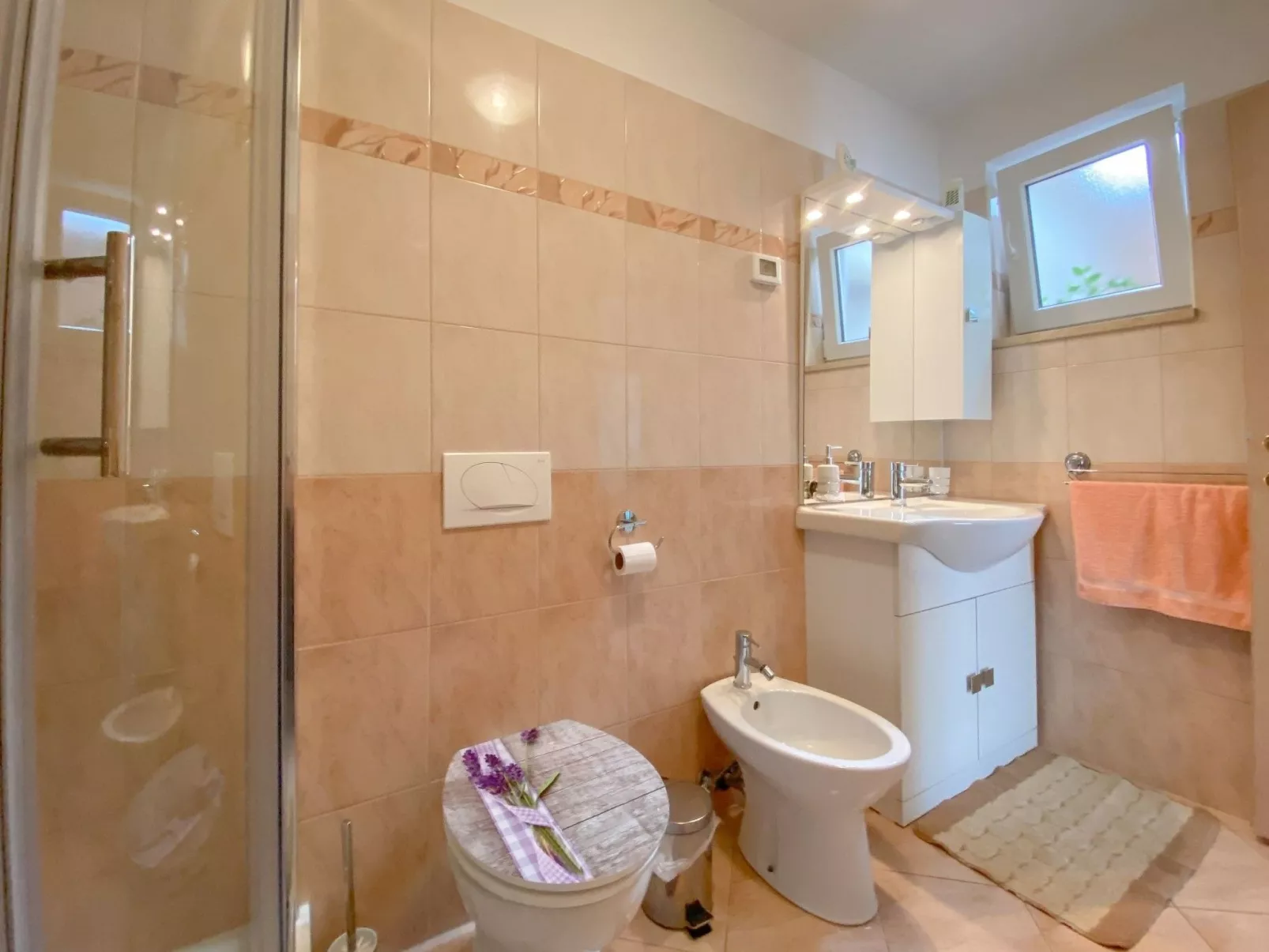 Für 6 Personen ca. 55 m&sup2; in Novigrad, Adriaküste Kroatien (Westküste von I-Inside