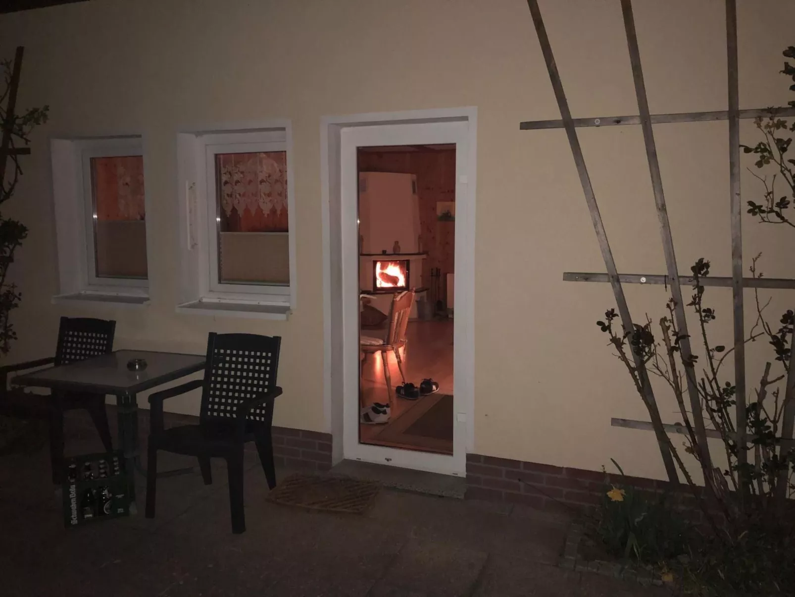 In Dahmen Terrasse und Grill-Draußen