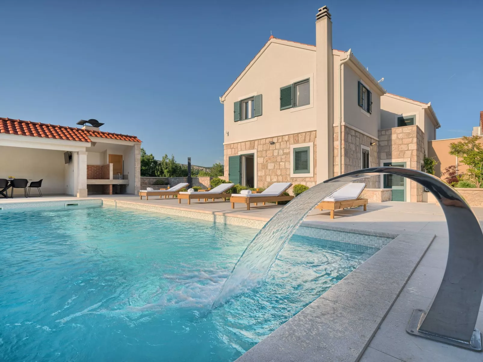 Ferienvilla "Lovorika"-Outside