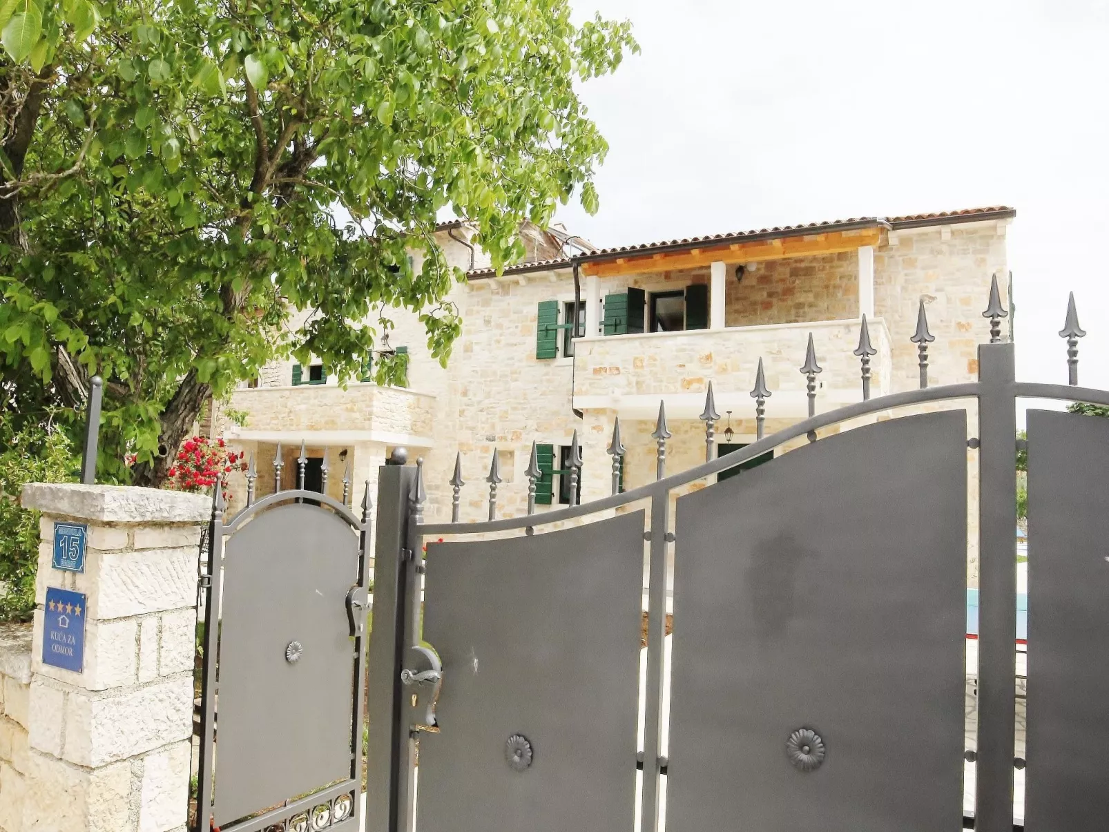 "Villa Ulika" mit eigenem Pool