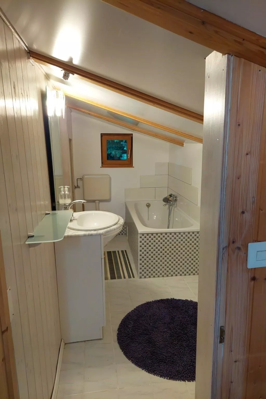 Haus Traunsee-Blick-Drinnen