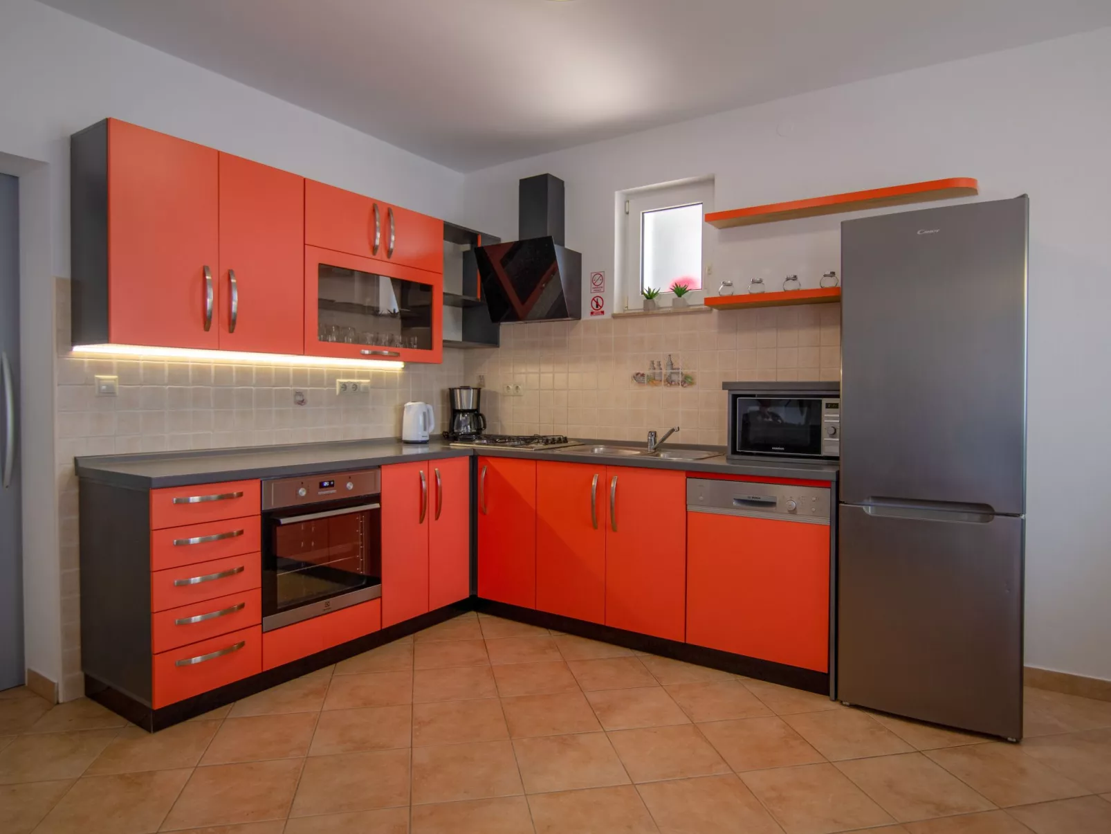 Villa Elin mit großem, privatem Pool in Seoca-Inside