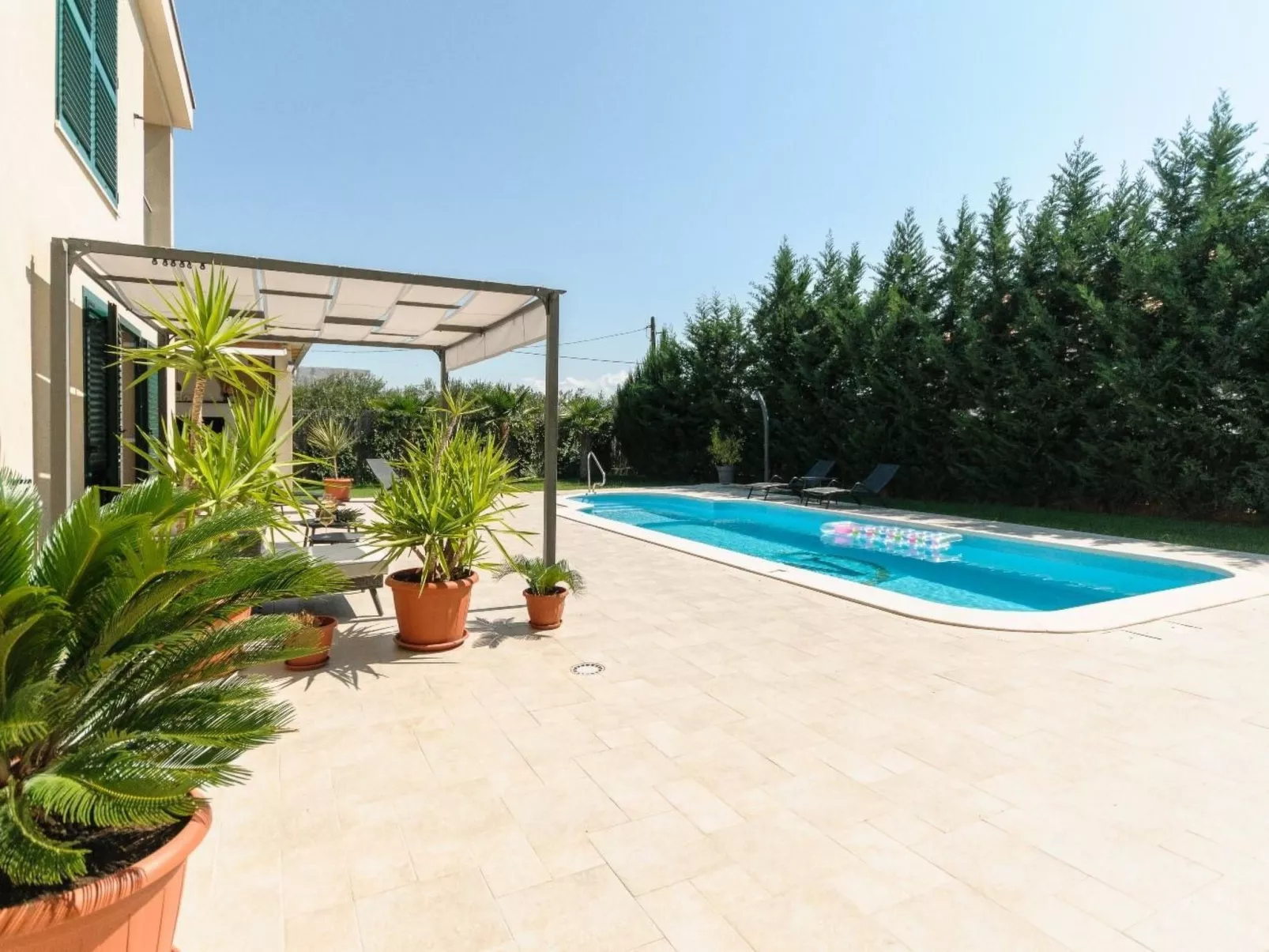 Villa Marta Trogir für 10 Personen in Plano-Draußen