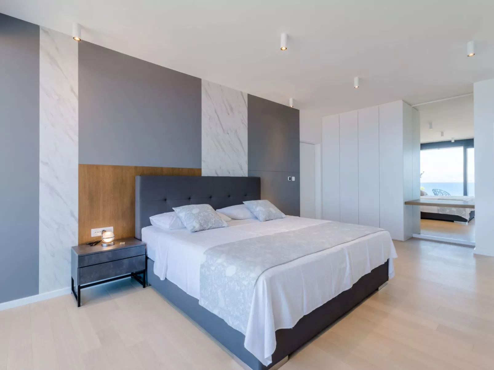 Tolles Ferienhaus in Sutivan mit Privatem Pool-Inside