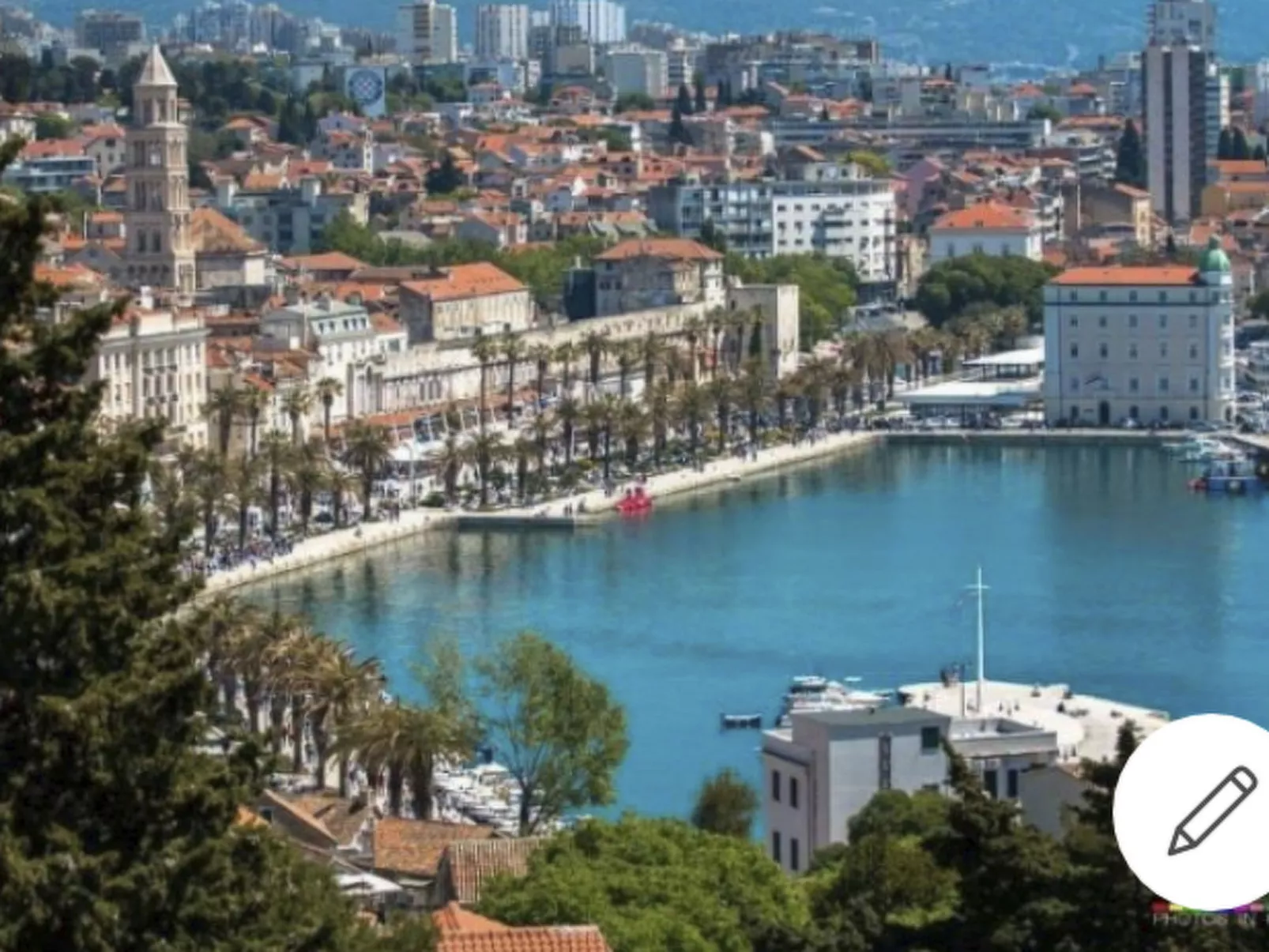Wohnung mit Terrasse-Outside