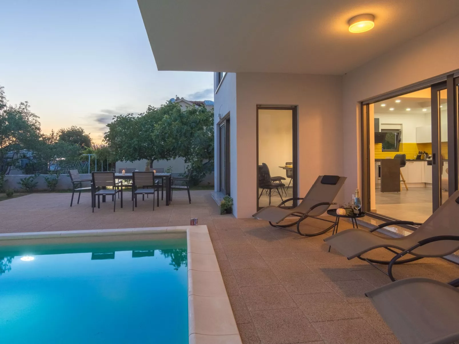 Villa "Lu-Ma" mit Blick auf das Wasser-Draußen