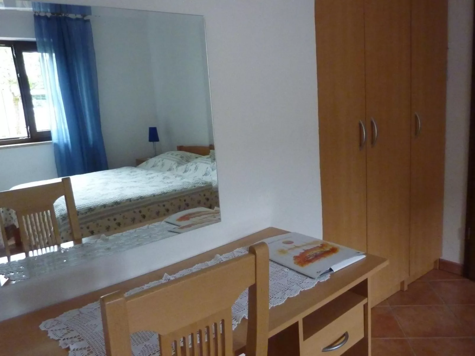 Freistehender Bungalow Perla mit Garten und Grill-Drinnen