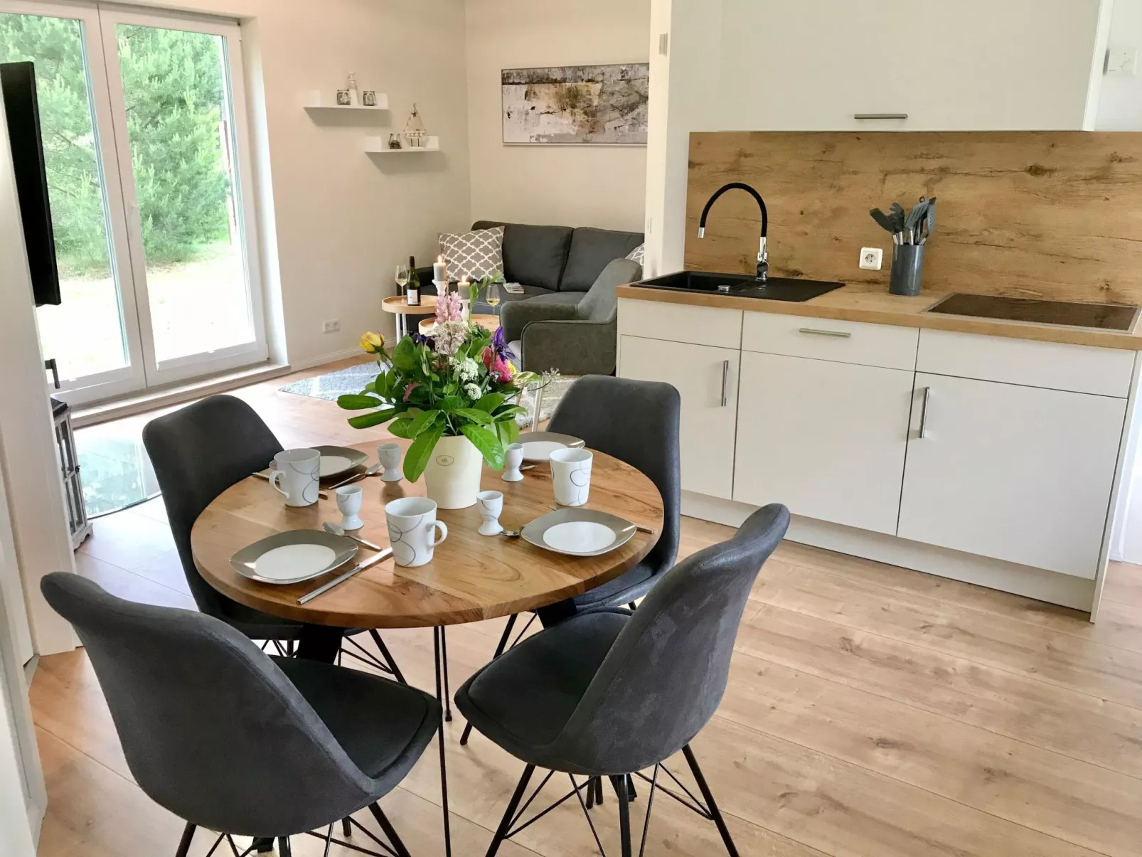 Wiesenblick 6-Inside