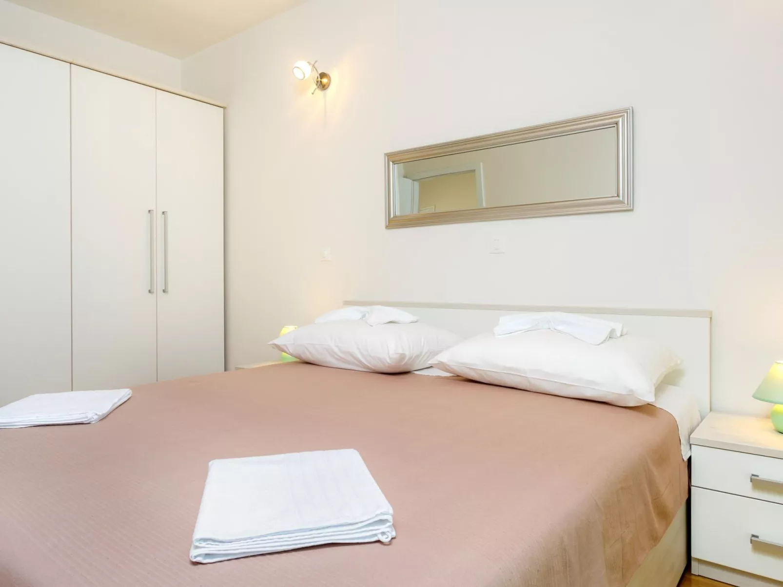 In Srinjine mit Privatem Pool-Inside