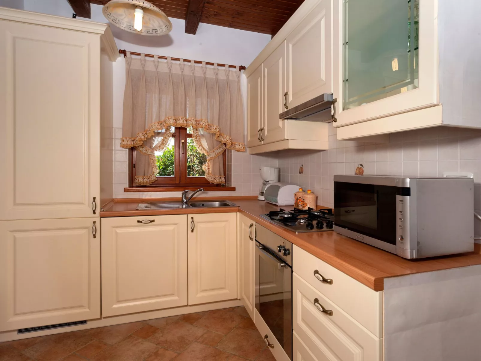 Mit Privatpool für 6 Personen ca. 107 m&sup2; in Cehici, Istrien (Porec und Umg-Drinnen