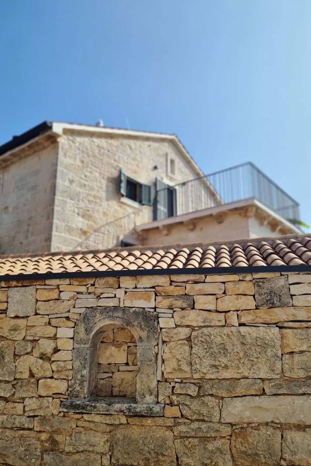 Villa Qualia - Gemütliche 4-Schlafzimmer-Villa mit beheiztem Pool-Outside