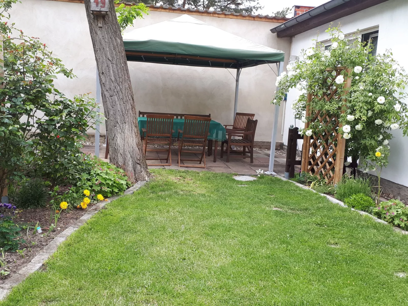Haustierfreundliche Ferienwohnung mit Garten-Outside