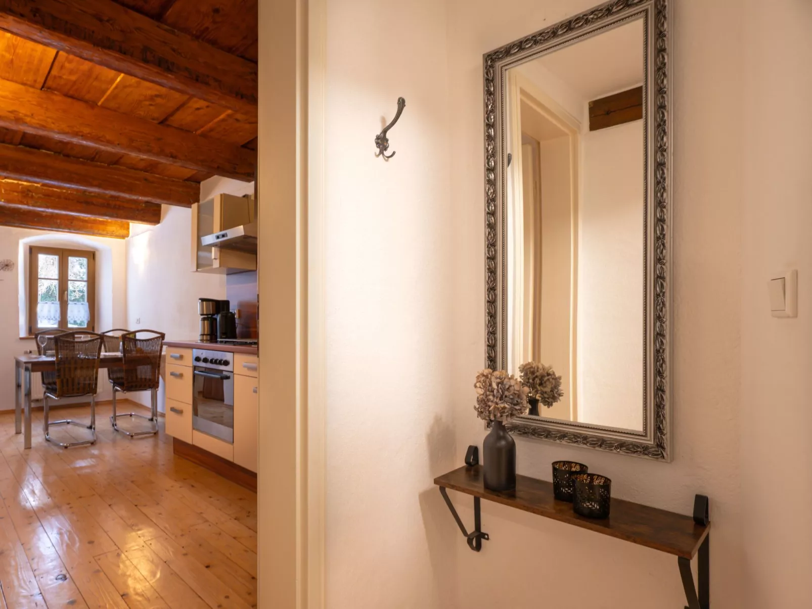 Altstadtbrücke-FeWo im Altstadthaus-Drinnen