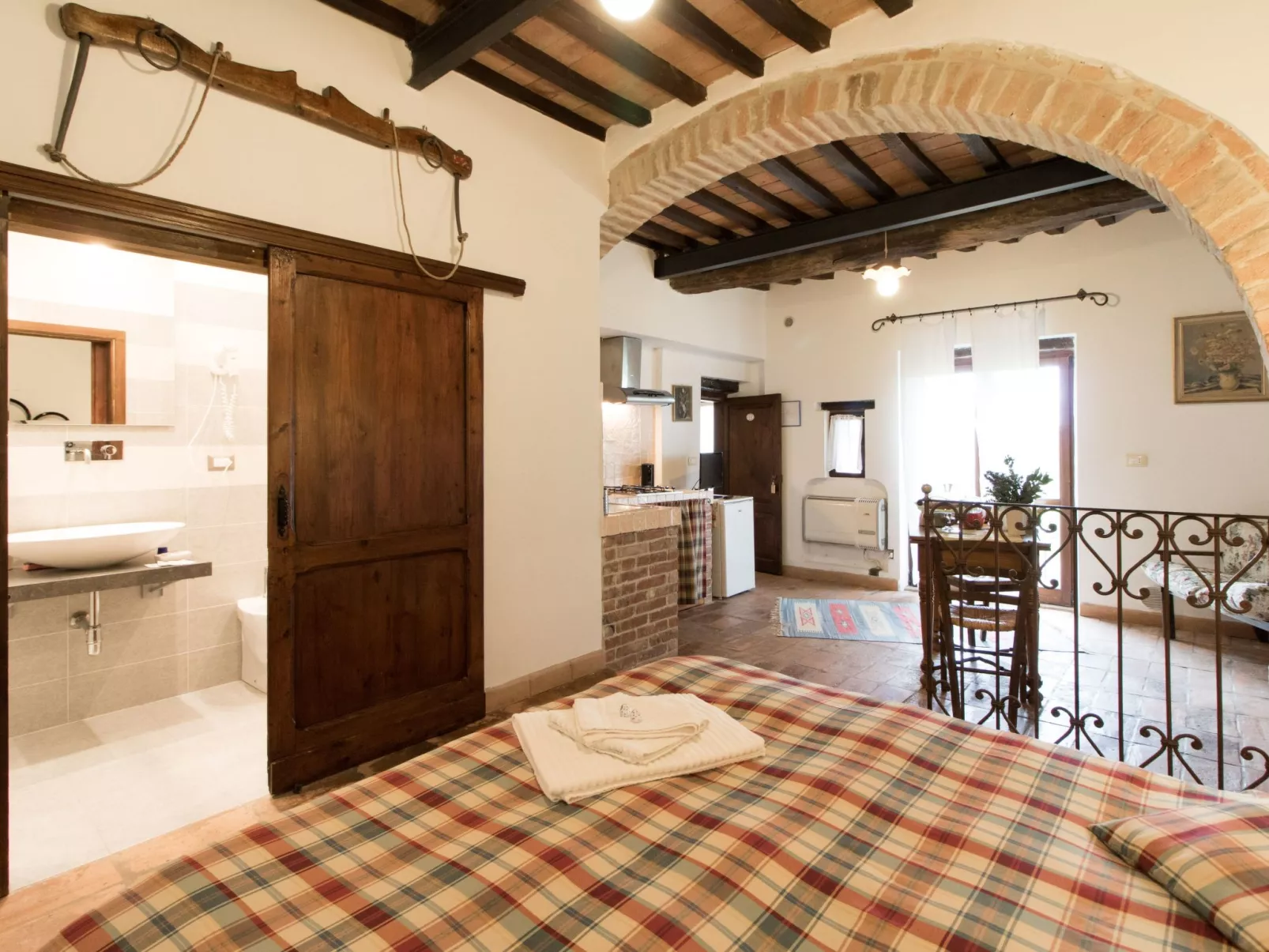 'La Stalla' mit Terrasse-Inside