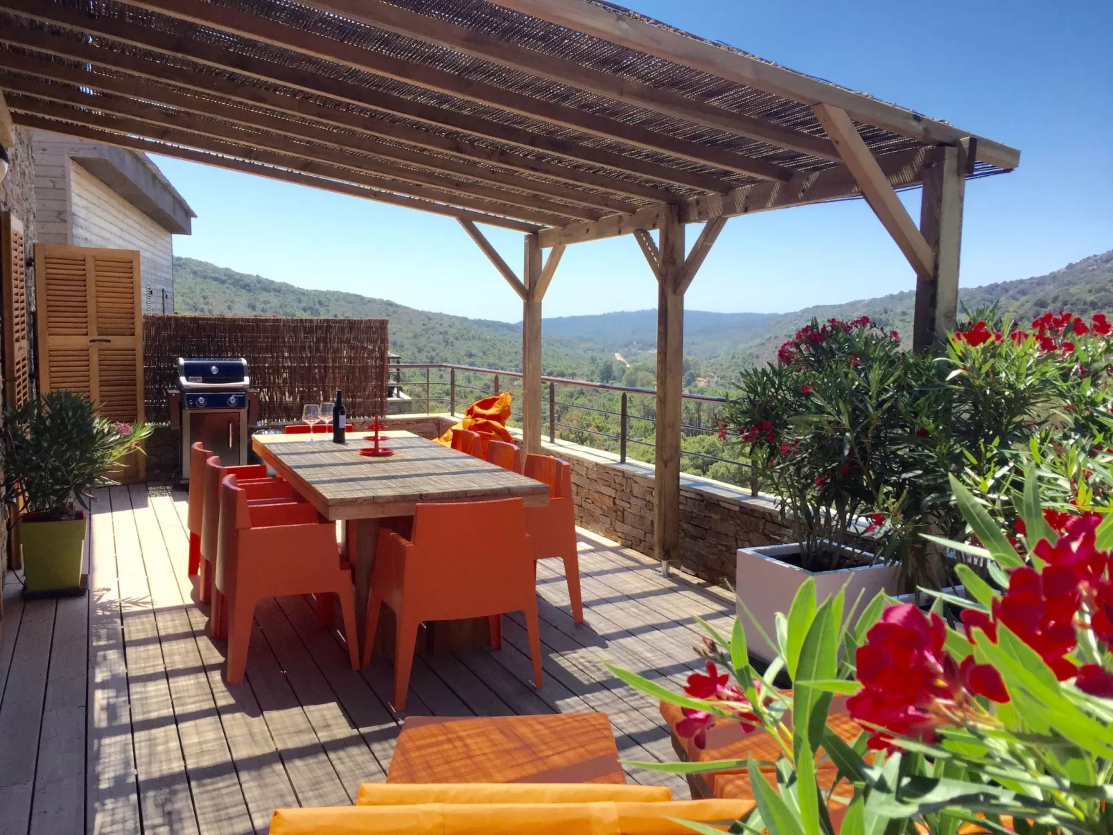 In Bonifacio mit Großer Terrasse-Outside