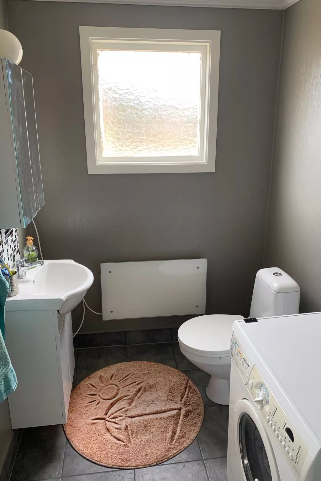 Charmantes Landhaus-Drinnen