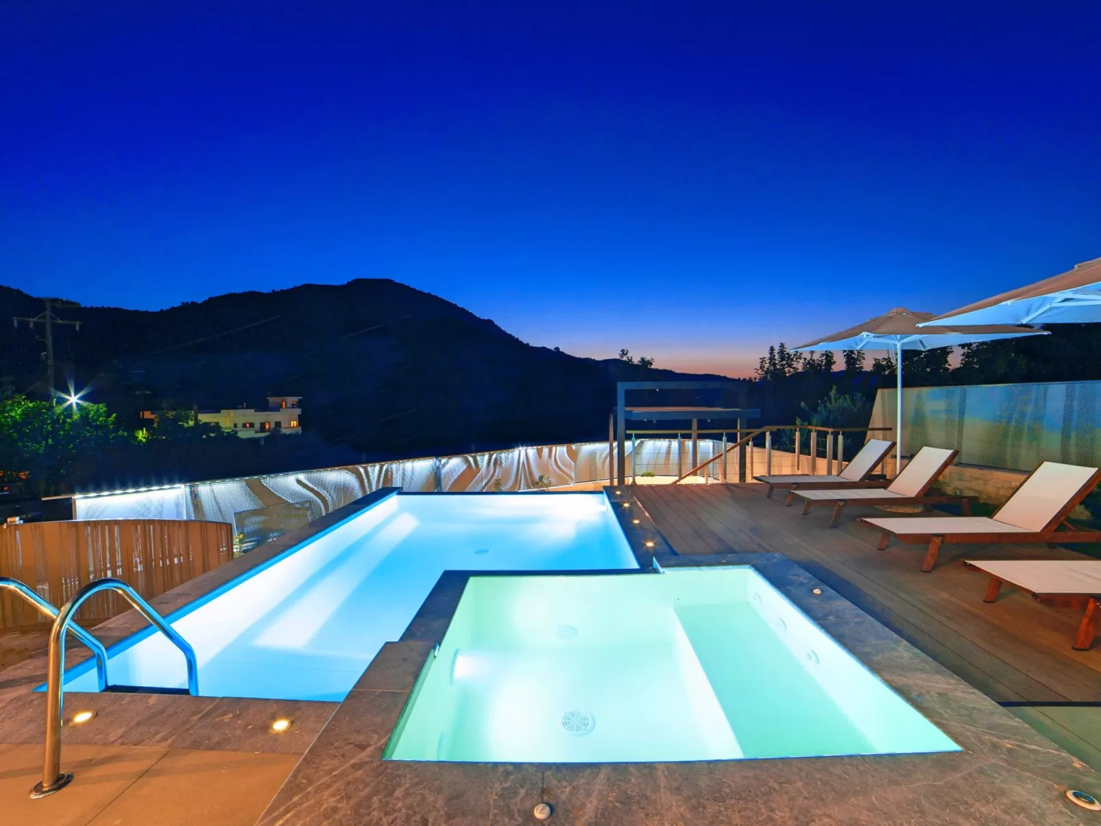 Für 12 Personen in Kavallos, Kreta (West-Kreta)-Outside