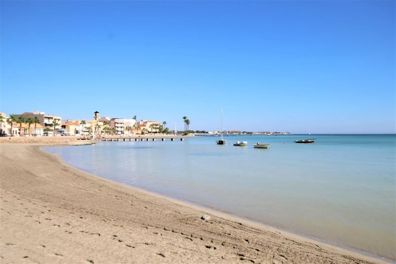 Apartamento amplio y cómodo en Los Alcazares-Areas within 1km in summer