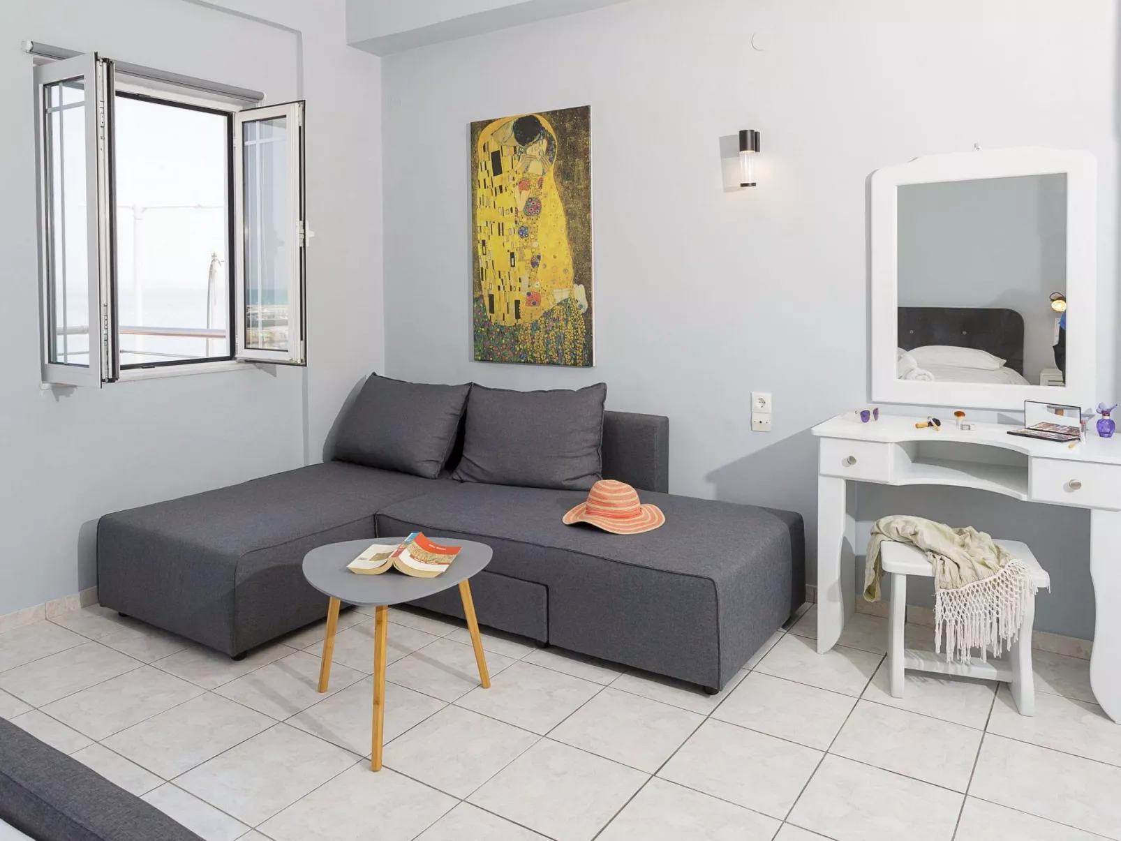 Wunderschöne Wohnung in Kato Gouves mit Parkplatz-Inside