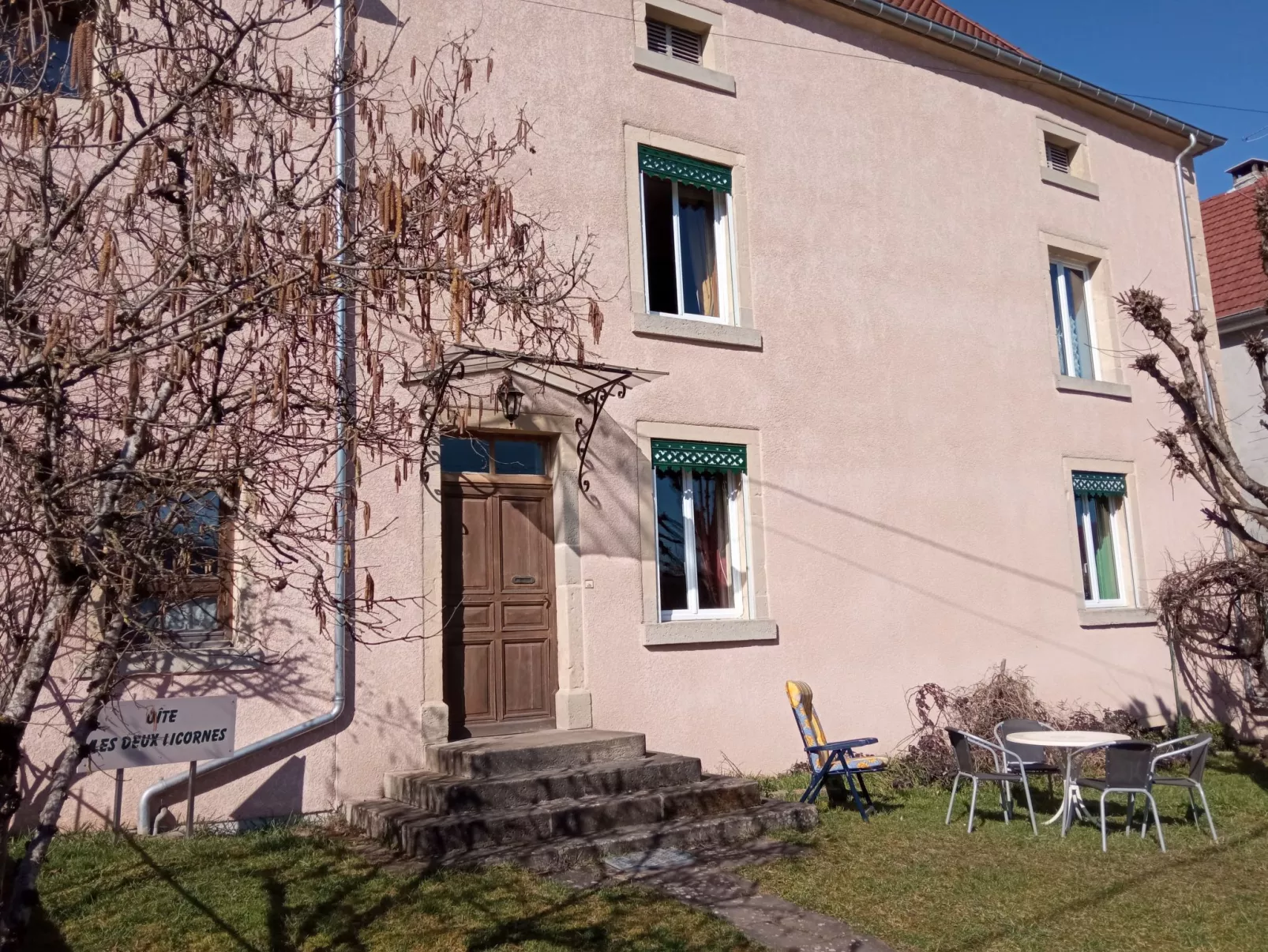 Les deux Unicornes Herrenhaus-Outside