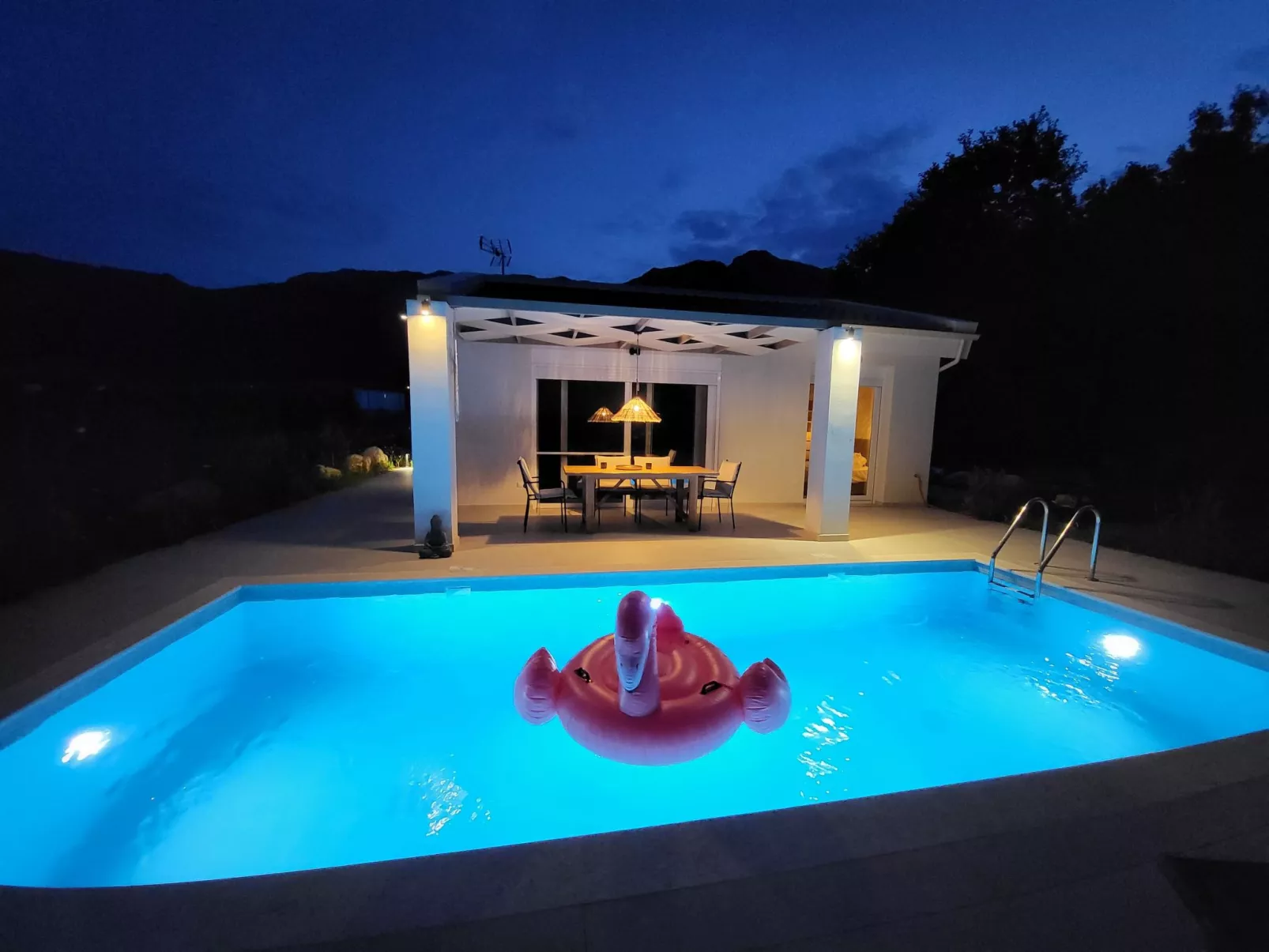 Neues Ferienhaus in Thasos mit Großer Terrasse-Dehors