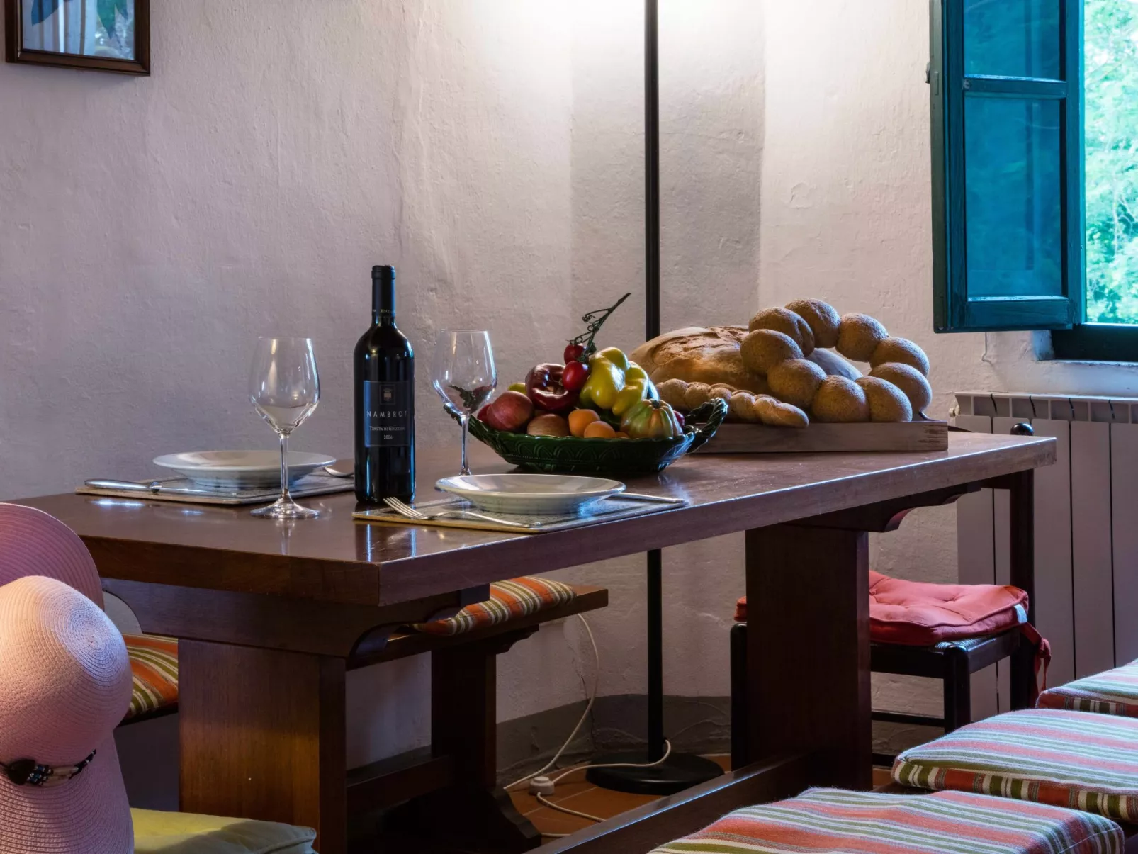 Rustikale Wohnung mit Swimmingpool in den Hügeln der Toskana-Inside