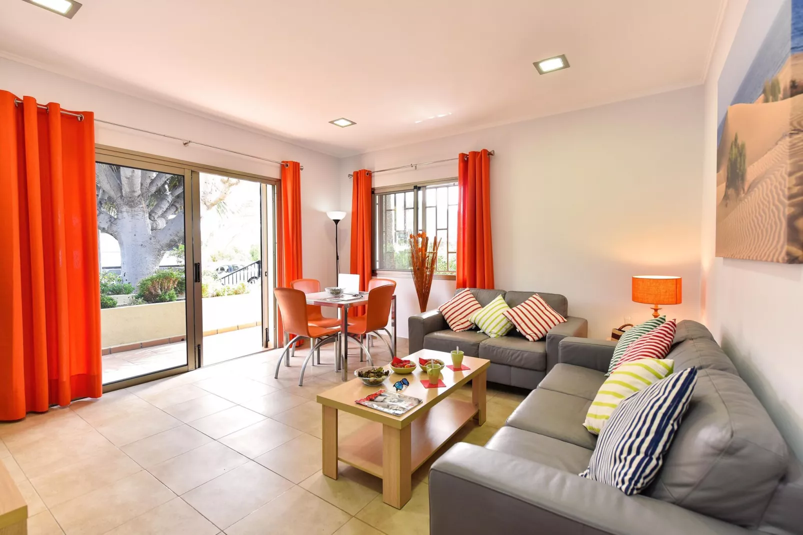 Beach House Adelfas-Salon