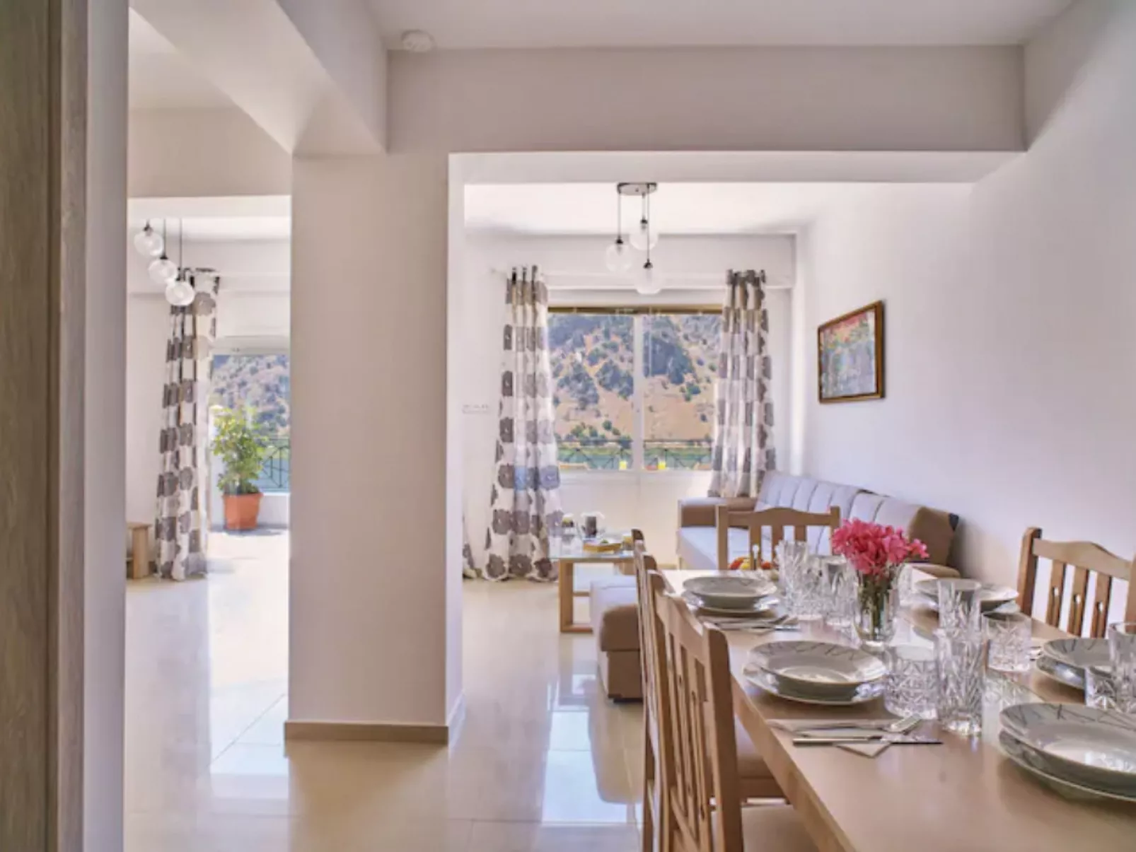 Beste familienfreundliche Villa in der Nähe des Kournas-Sees-Image-tags.info