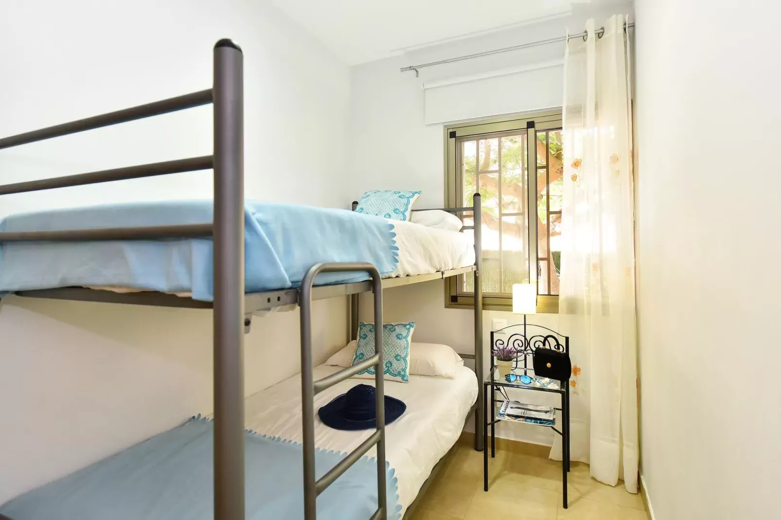 Beach House Adelfas-Chambre