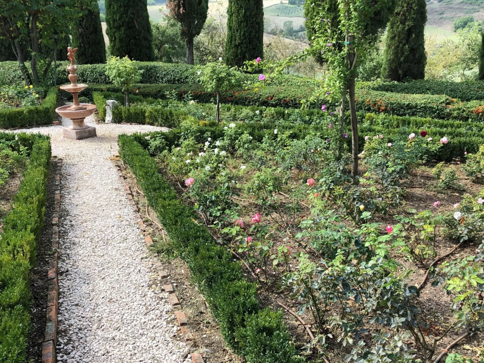 Wunderschöne Wohnung in Chiusi mit Panoramaterrasse-Draußen