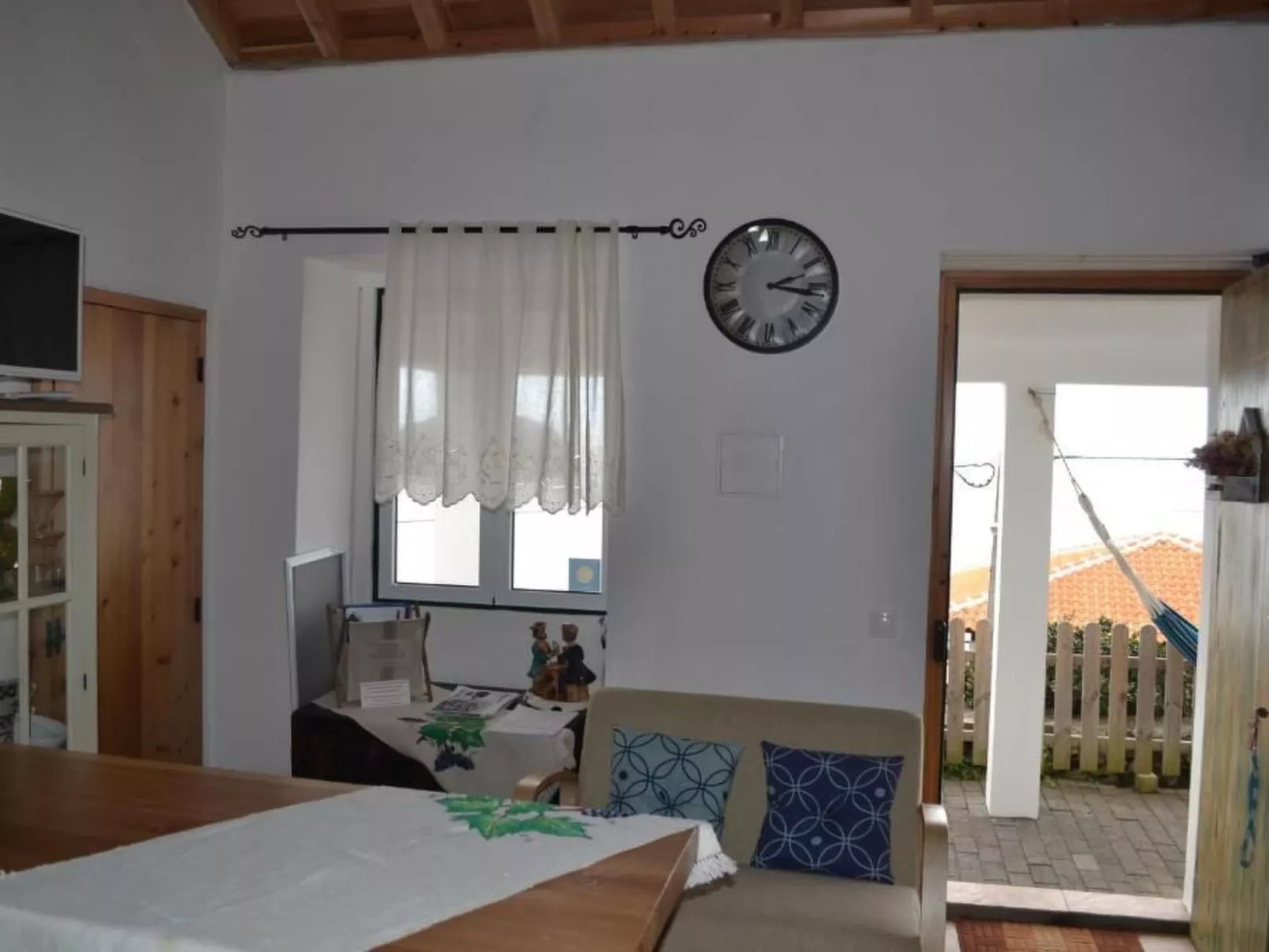 Auf dem Land mit Meerblick-Inside