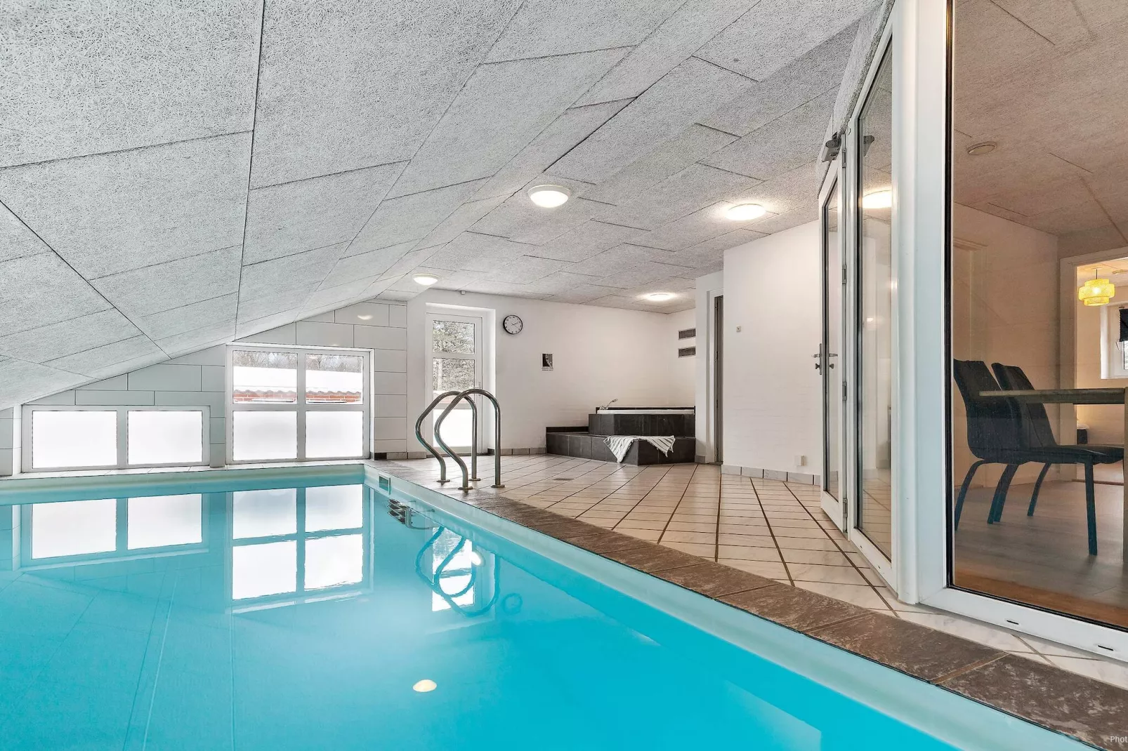 Seaside Retreat with Pool - By Traum Ferienwohnungen-Swimming pool