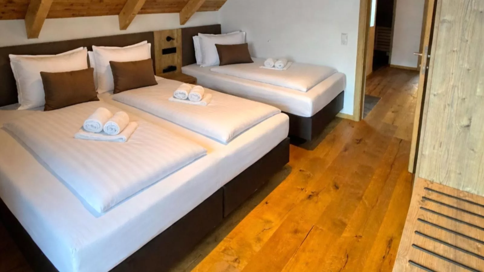 Mountain Chalet Alpinchique 2 - Schlafzimmer